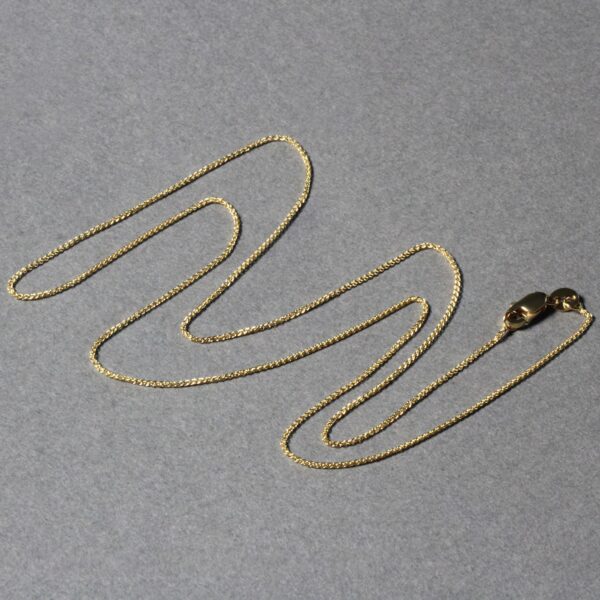 14k Yellow Gold Round Wheat Chain (0.80 mm) - alternate view 3
