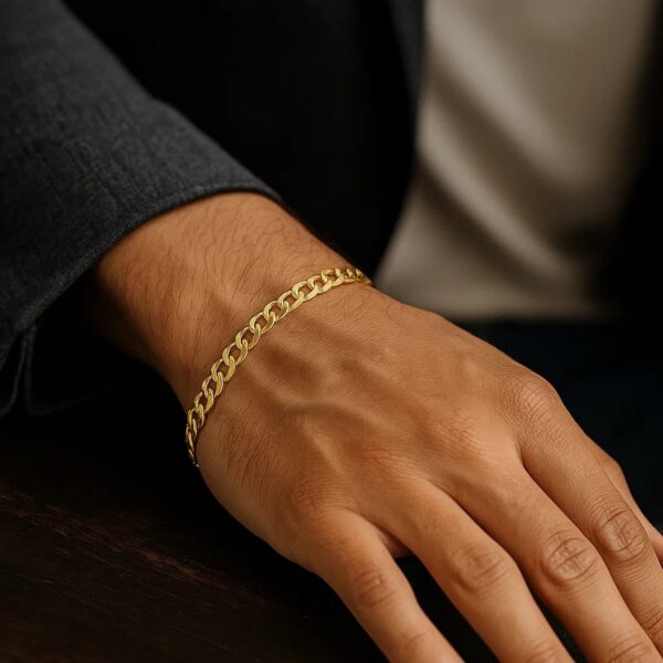 10k Yellow Gold Curb Bracelet (4.70 mm) - alternate view 3