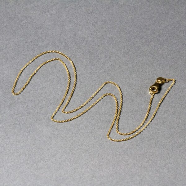 18k Yellow Gold Round Cable Link Chain (0.97 mm) - alternate view 5