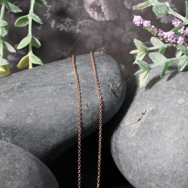 14k Rose Gold Round Cable Link Chain (1.25 mm) - alternate view 4