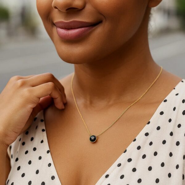 14k Yellow Gold 17 inch Necklace with Round Onyx - alternate view 3