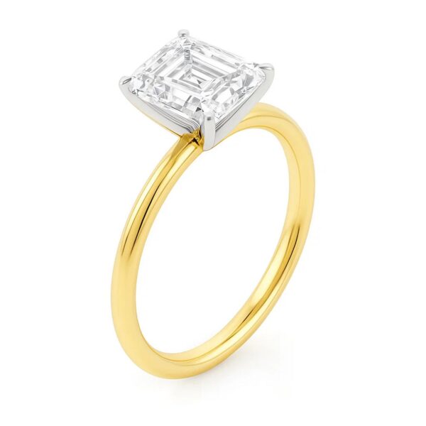 5 Carat Emerald Lab Grown IGI G/VS1 Diamond Solitaire Ring in 10K Yellow Gold - alternate view 2