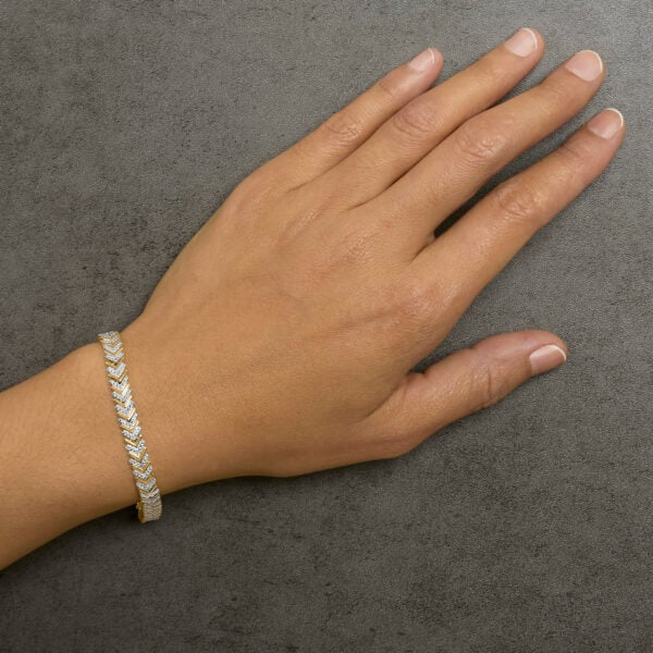 10K White and Yellow Gold 1/6 Cttw Diamond Chevron Link Bracelet - alternate view 5
