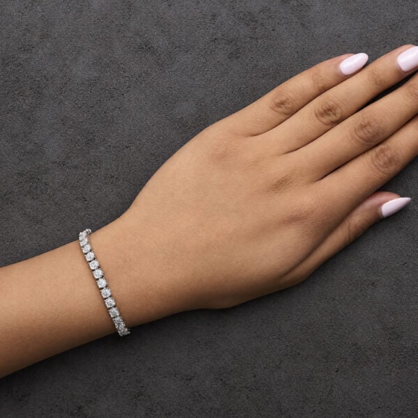 Sterling Silver 1/4 Cttw Round Diamond Cluster Tennis Bracelet - alternate view 5