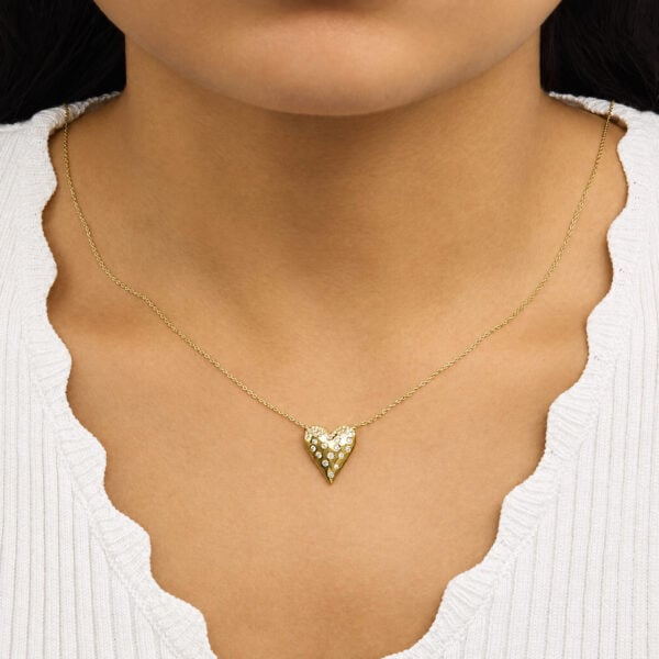 10K Yellow Gold 1/5 Cttw Diamond Heart Mosaic Pendant Necklace - alternate view 5