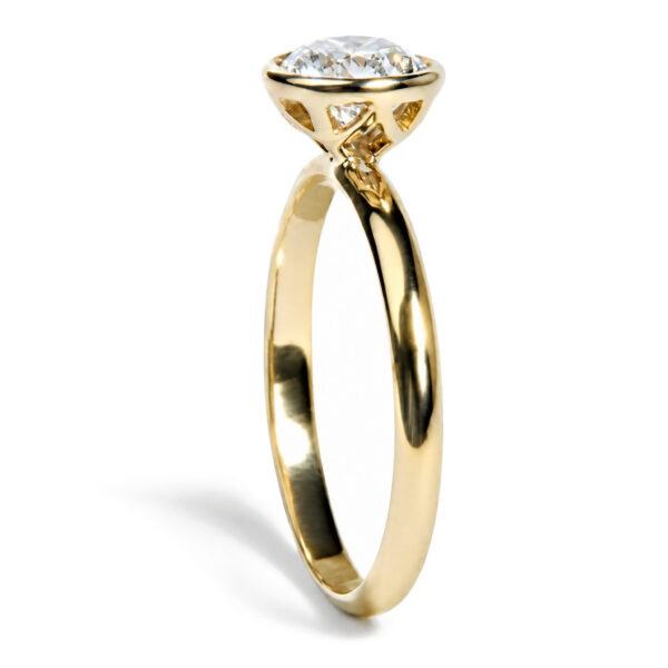 IGI Certified 14K Yellow Gold Bezel Set 1.00 Cttw Lab Grown Diamond Solitaire Ring - alternate view 4
